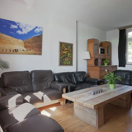 Cozy In With Terrace בית נופש Bemelen