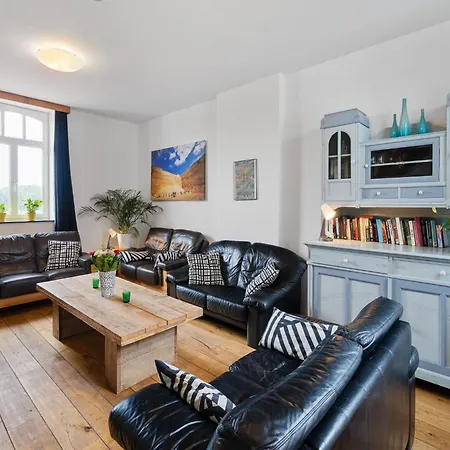 Cozy In With Terrace בית נופש *